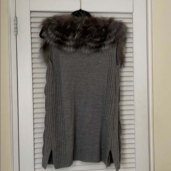 Love Token Fox Fur Trim Sweater Sz XS - Picture 8 of 9